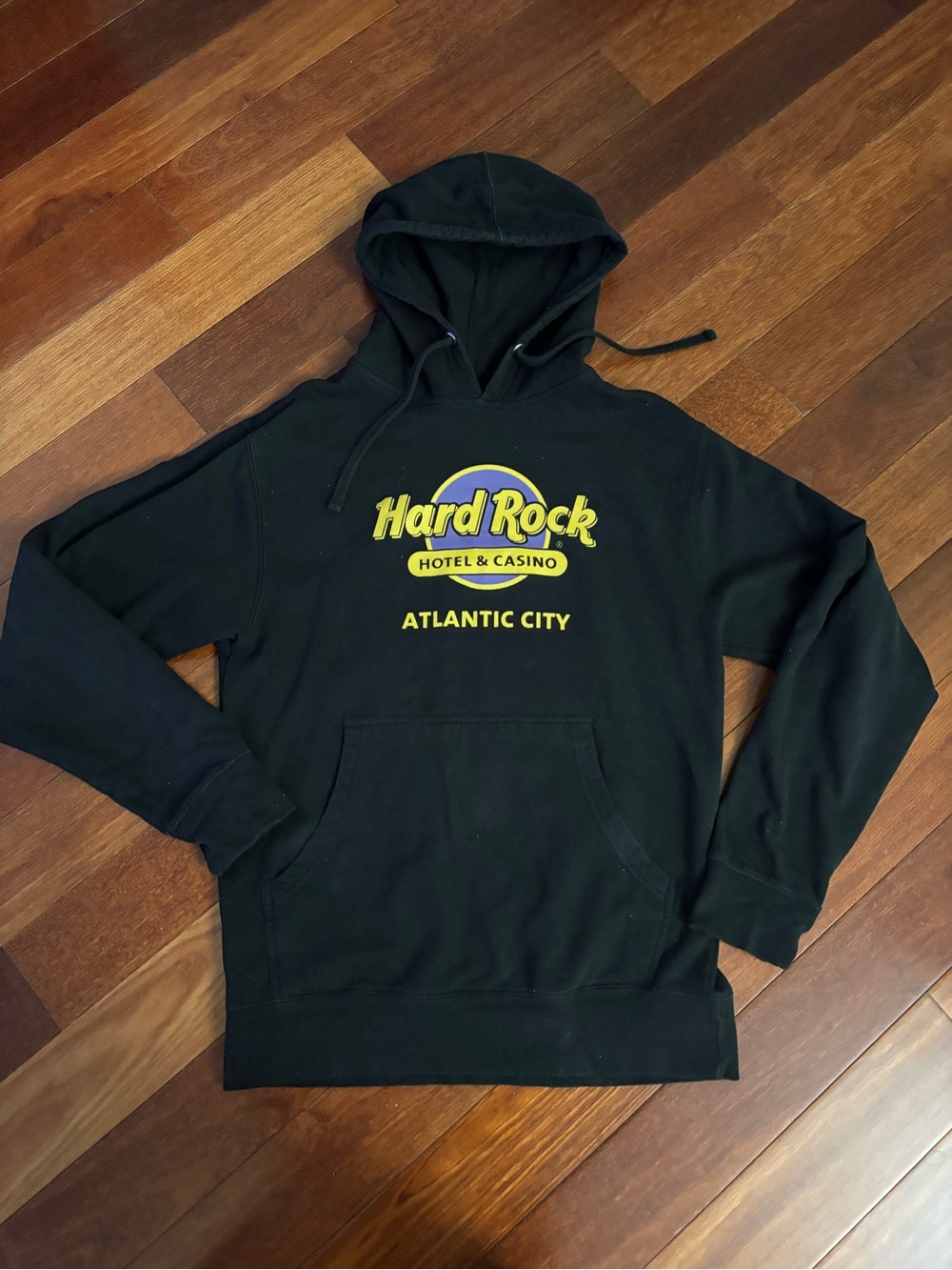 Hard rock Atlantic City casino & hotel hoodie women’s size S